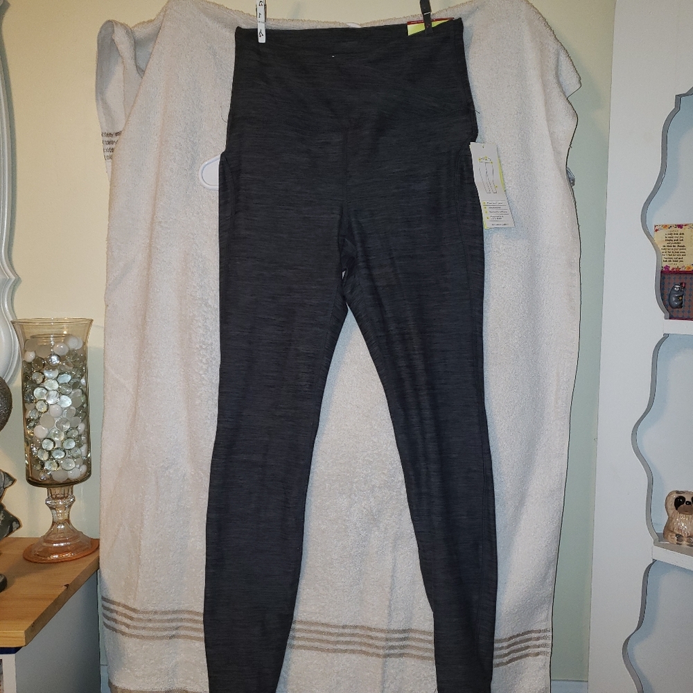 Xs gray leggings